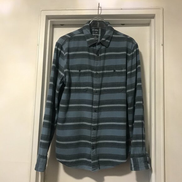 Urban Pipeline Striped Blue Navy Button up Flannel Shirt Tagless Men's Large Y2K - Picture 7 of 7